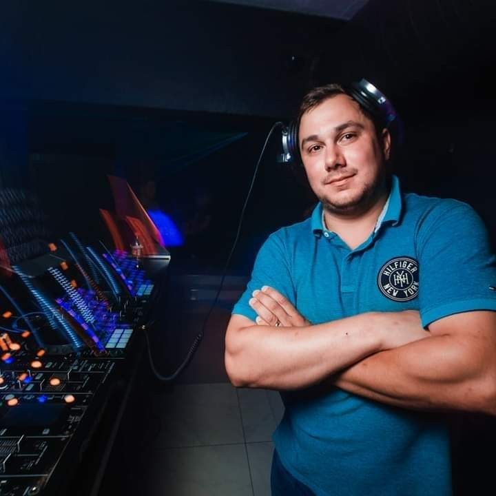 DJ The-B